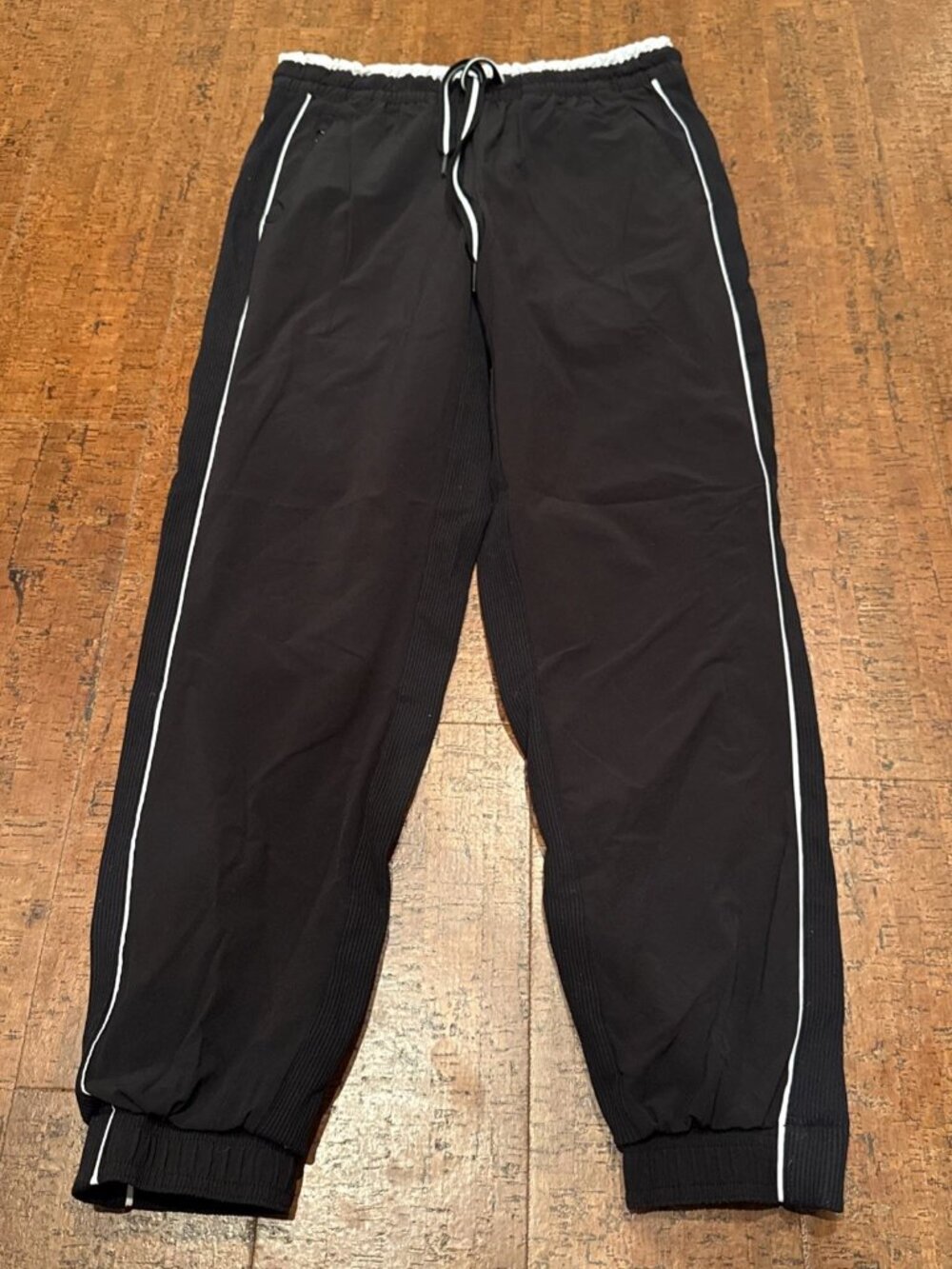 Athleta Women’s 4 Black Mid-Rise Colorblocked Brooklyn Jogger Pants